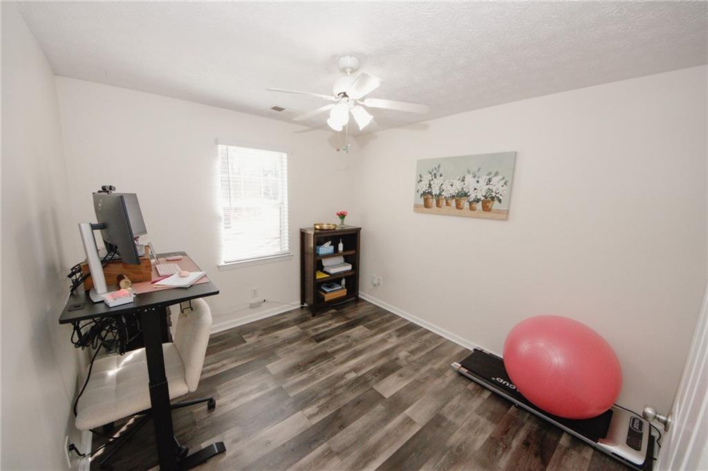 70 Oaklake Drive, Covington, Georgia image 6