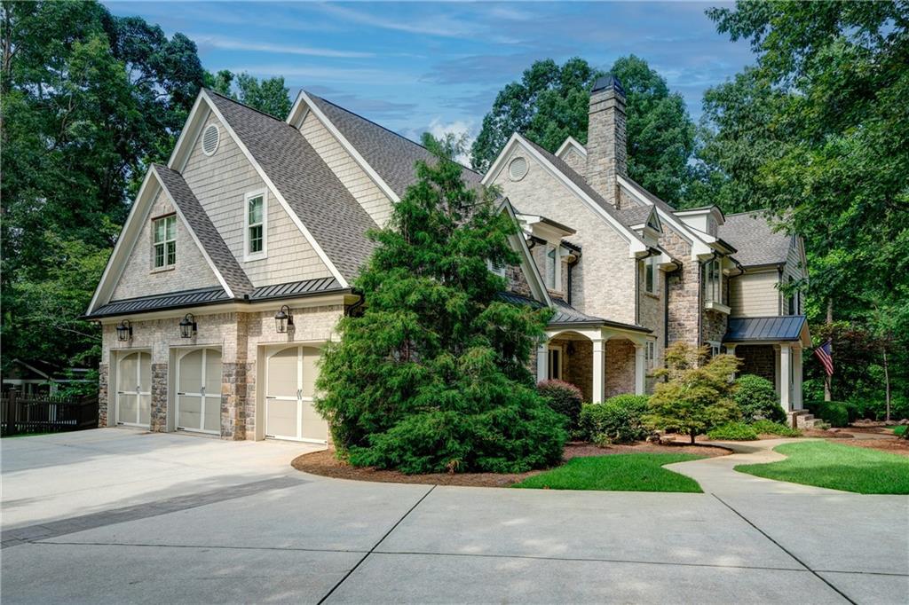 118 Whitestone Drive