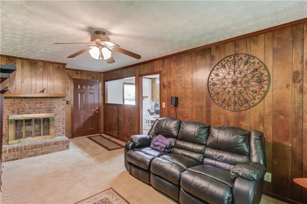 1148 Woodland Circle, Lawrenceville, Georgia image 12