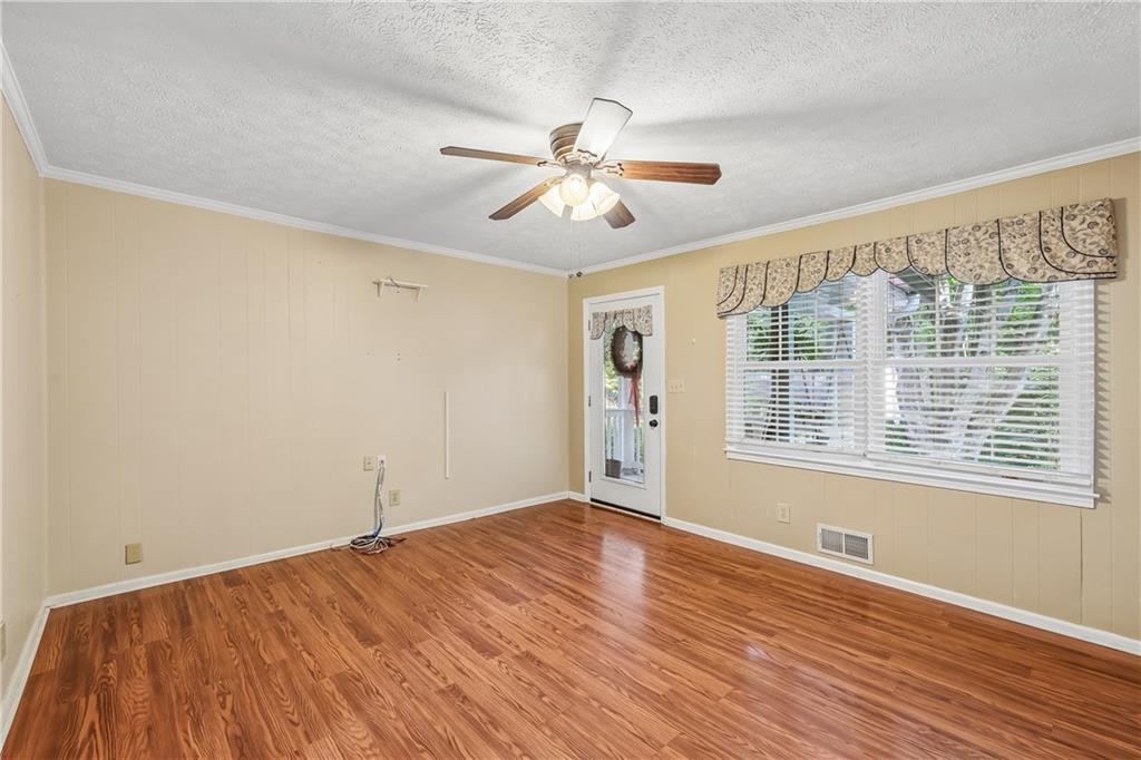 3605 Riviera Drive