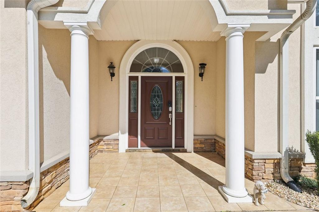 3070 Glad Dale Drive, Conyers, Georgia image 4