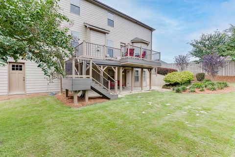 A home in Dacula