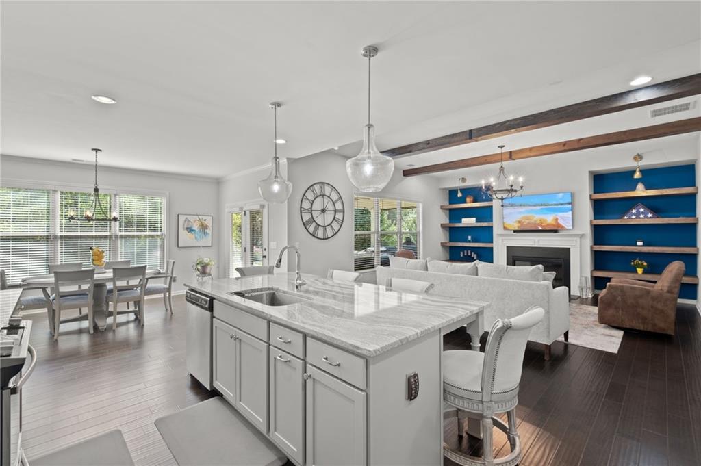 Larkspur - Residential