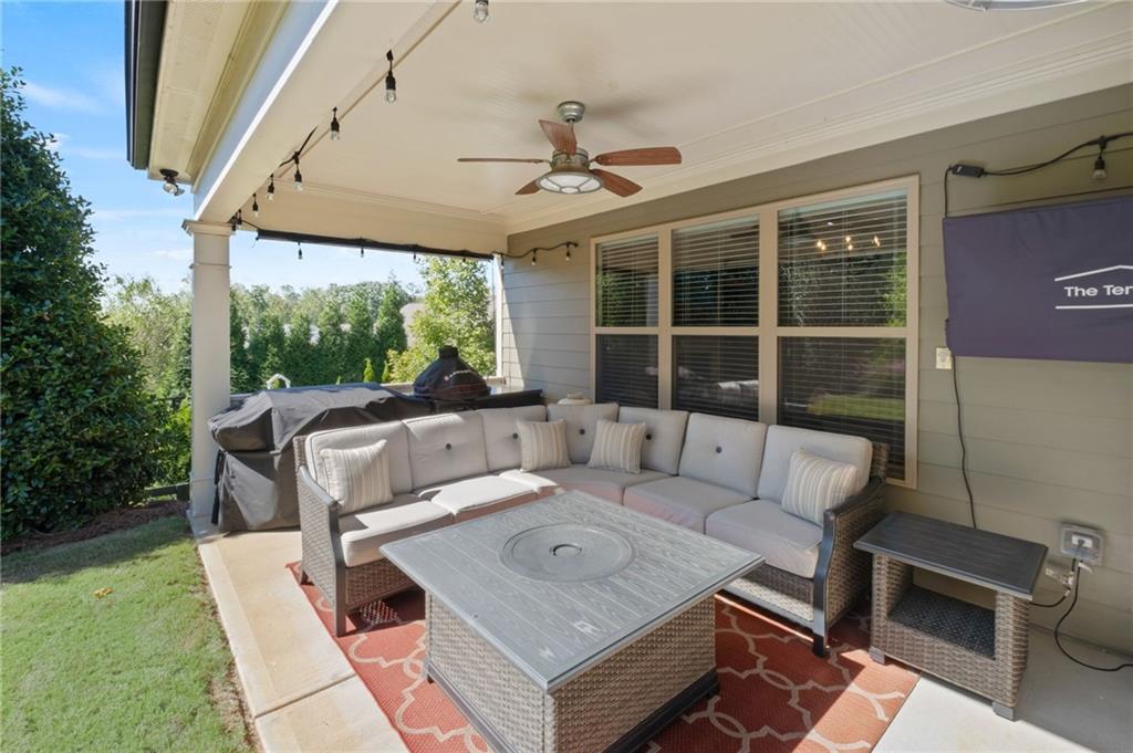 Larkspur - Residential