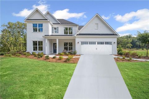 Homes For Sale - 156 Lucas Court<br/> Hoschton, GA 30548