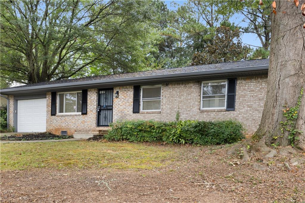 1517 Colony East Circle