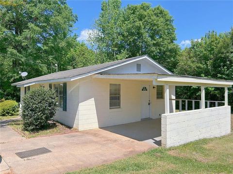Homes For Sale - 271 Rehoboth Road<br/> Griffin, GA 30223