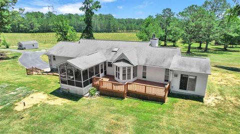 A home in Newnan