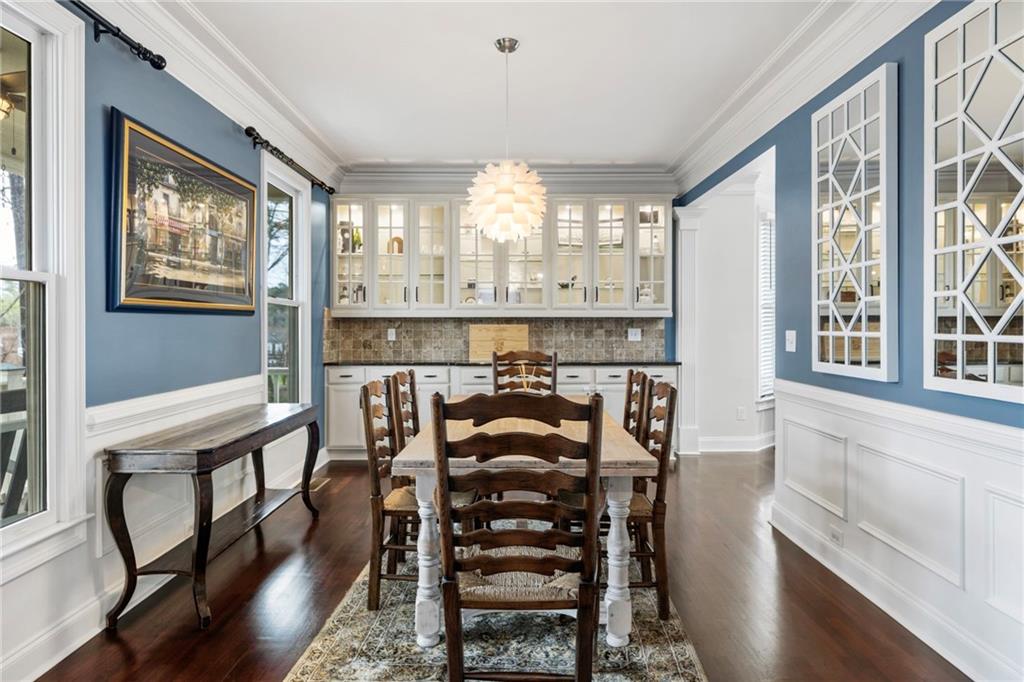 2588 Defoors Ferry Road NW