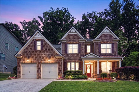 Homes For Sale - 5515 Chestnut Drive<br/> Cumming, GA 30040
