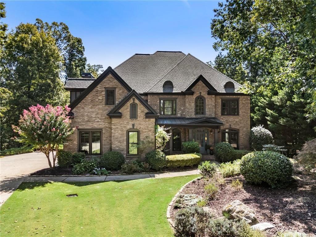 Highland Manor - Residential