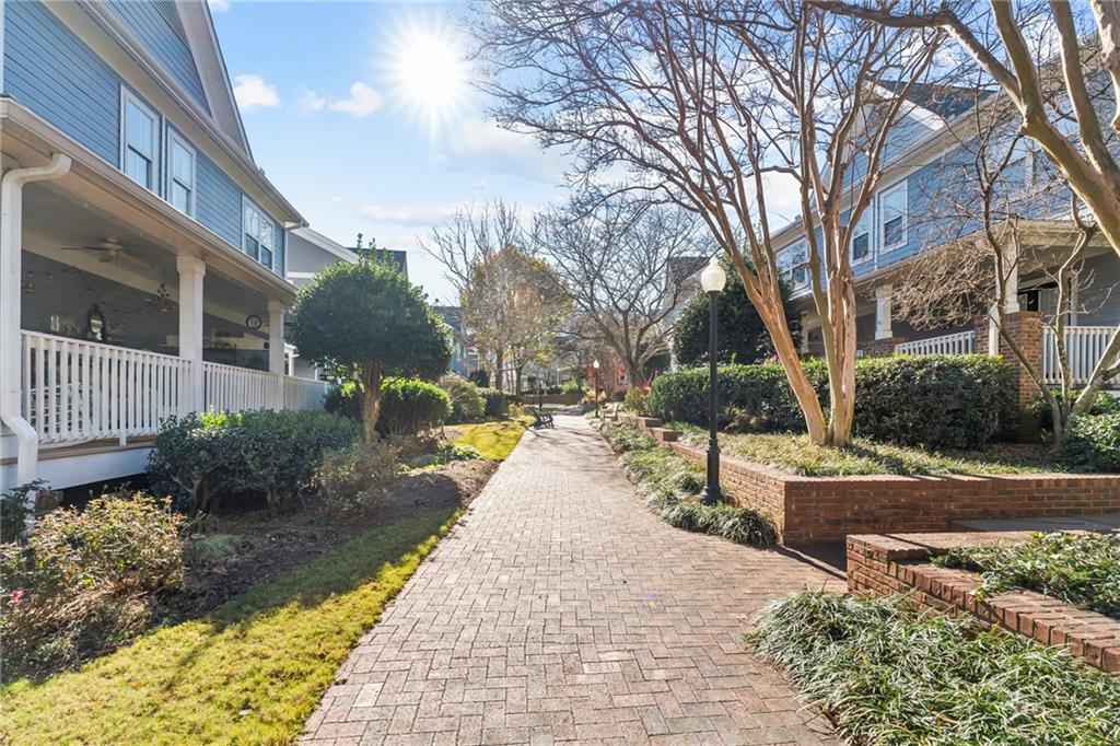 265 CARLYLE PARK Drive NE