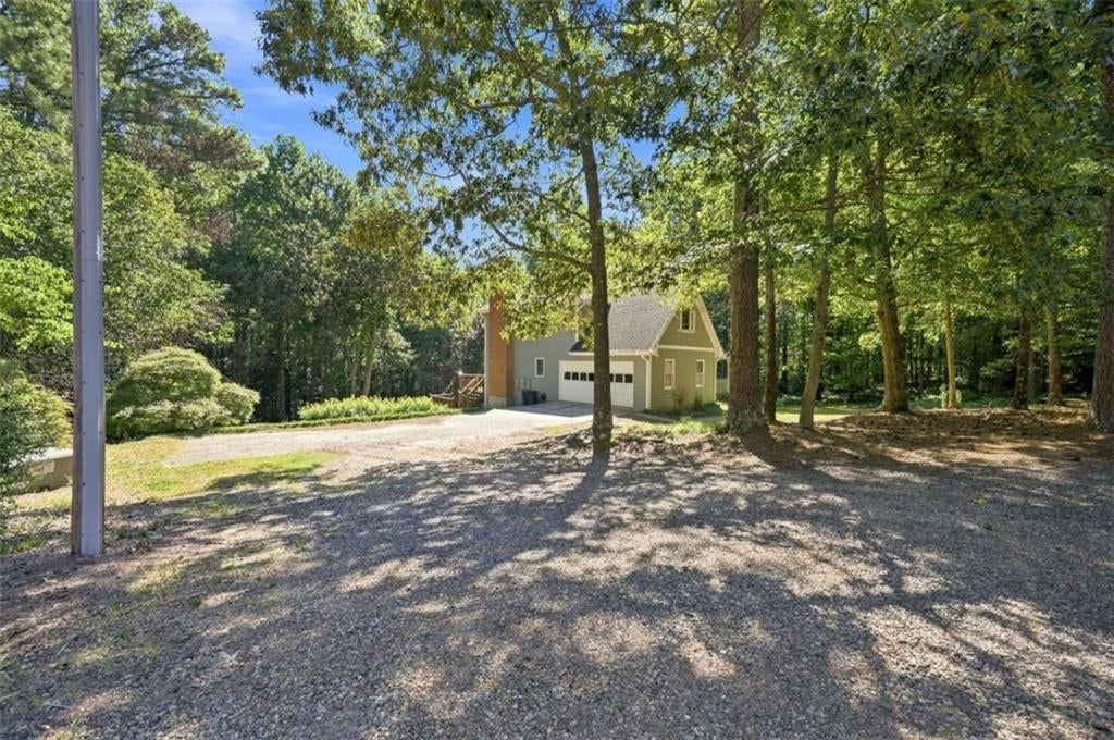 558 Auburn Road