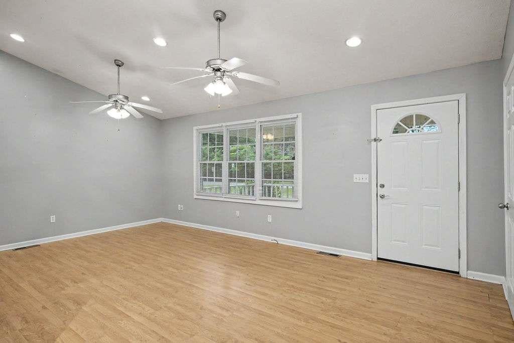 413 Old Newnan Road