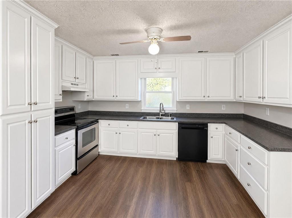 3420 Cook Road