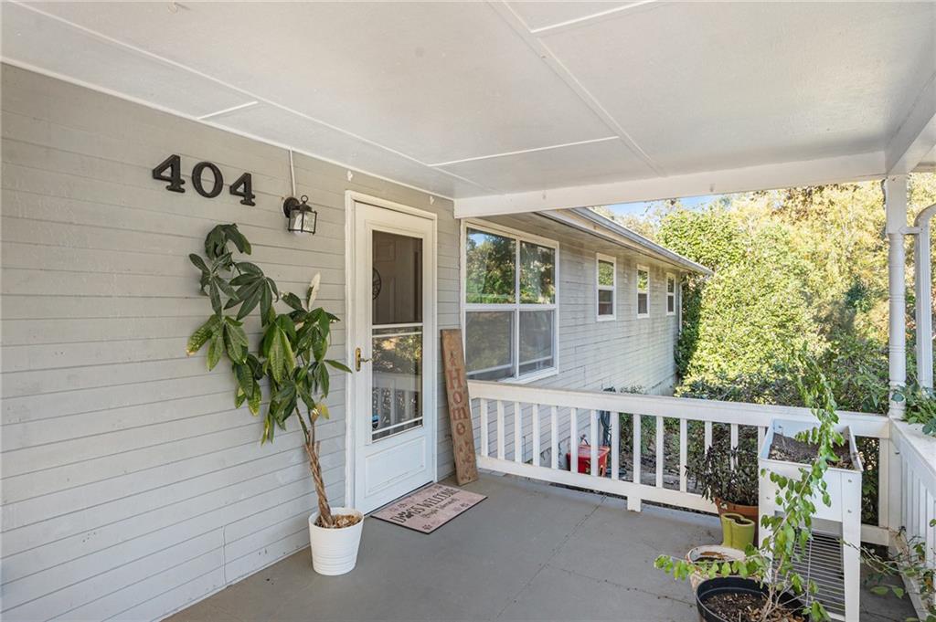 404 Rocky Creek Road