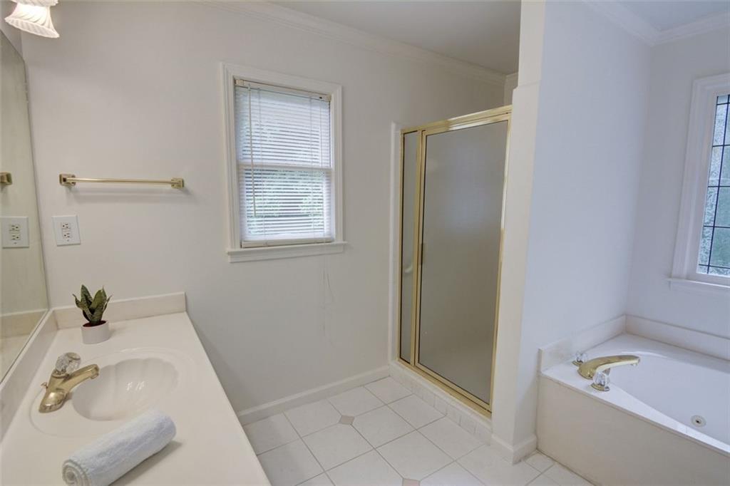 5404 Chaversham Lane, Peachtree Corners, Georgia image 43