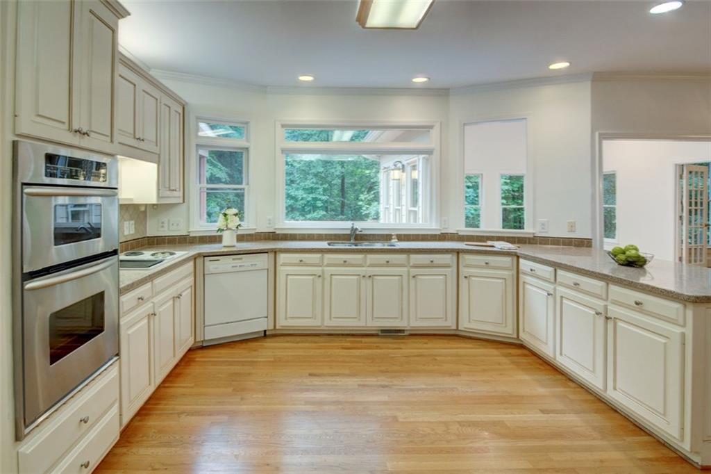5404 Chaversham Lane