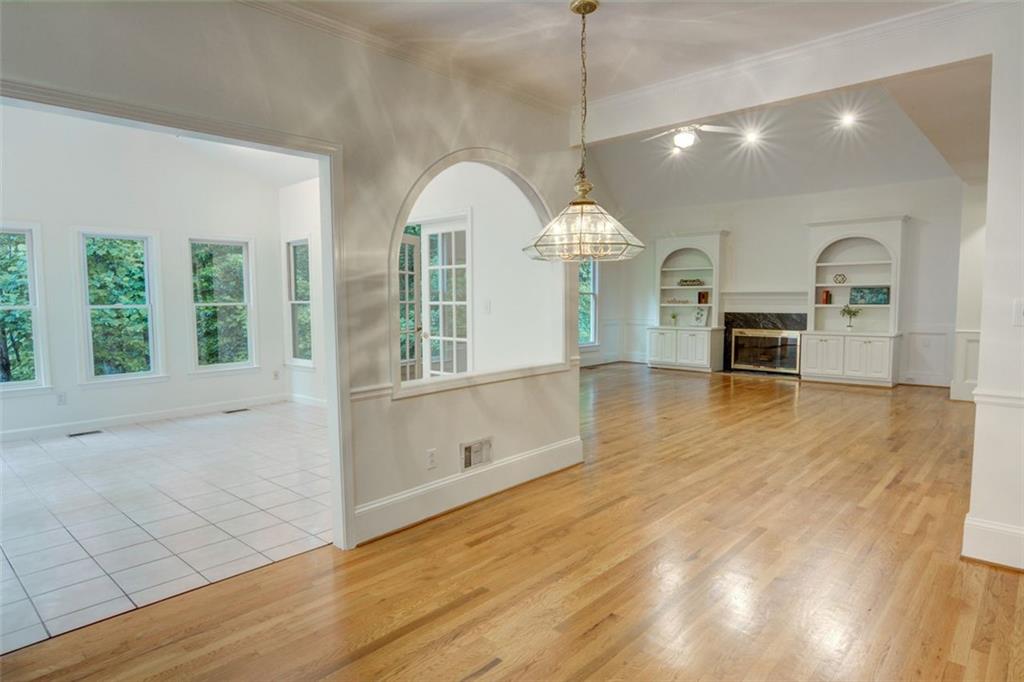 5404 Chaversham Lane