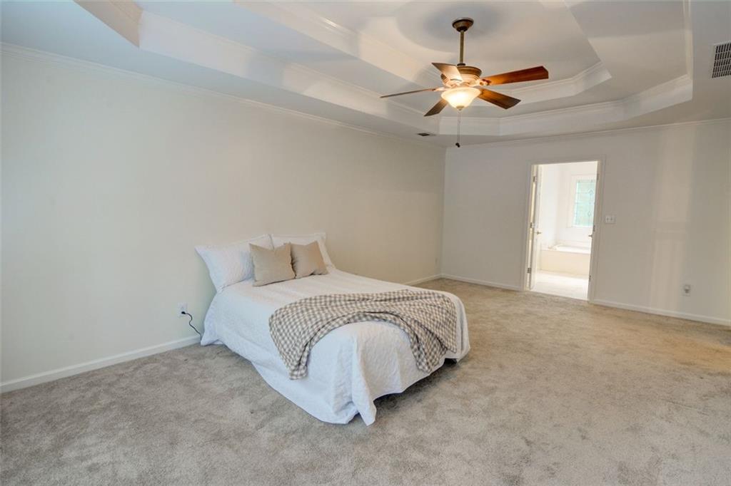 5404 Chaversham Lane, Peachtree Corners, Georgia image 38