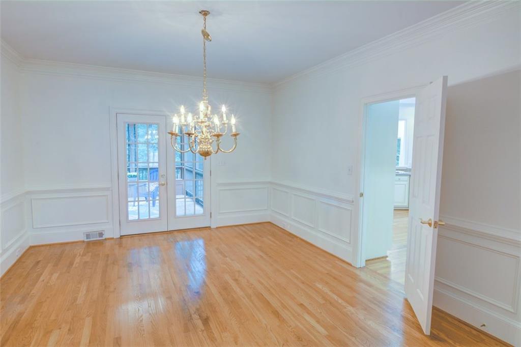 5404 Chaversham Lane, Peachtree Corners, Georgia image 16