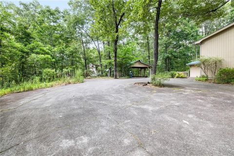 A home in Clarkesville