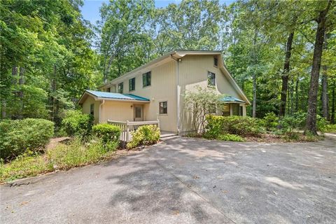 A home in Clarkesville