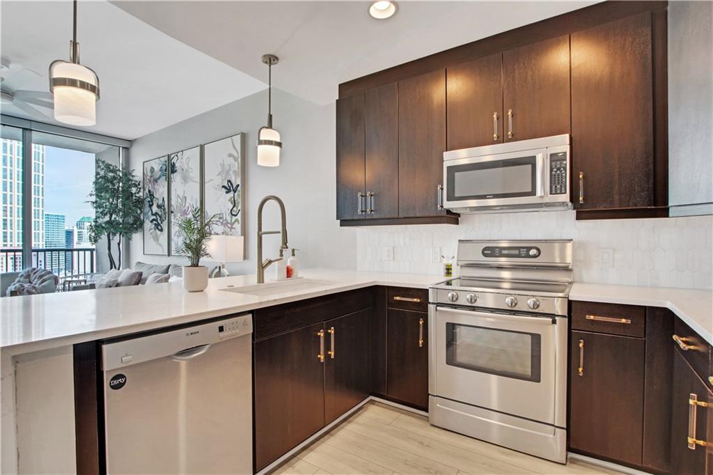 1080 Peachtree Street NE 1616