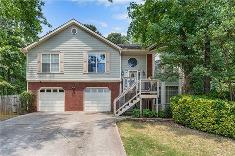 Single Family Residence in Buford GA 4094 Manor Hill Place.jpg