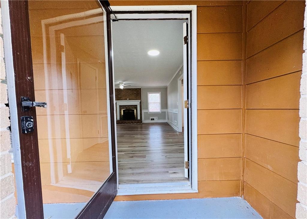 399 Wayward Wind Drive SW