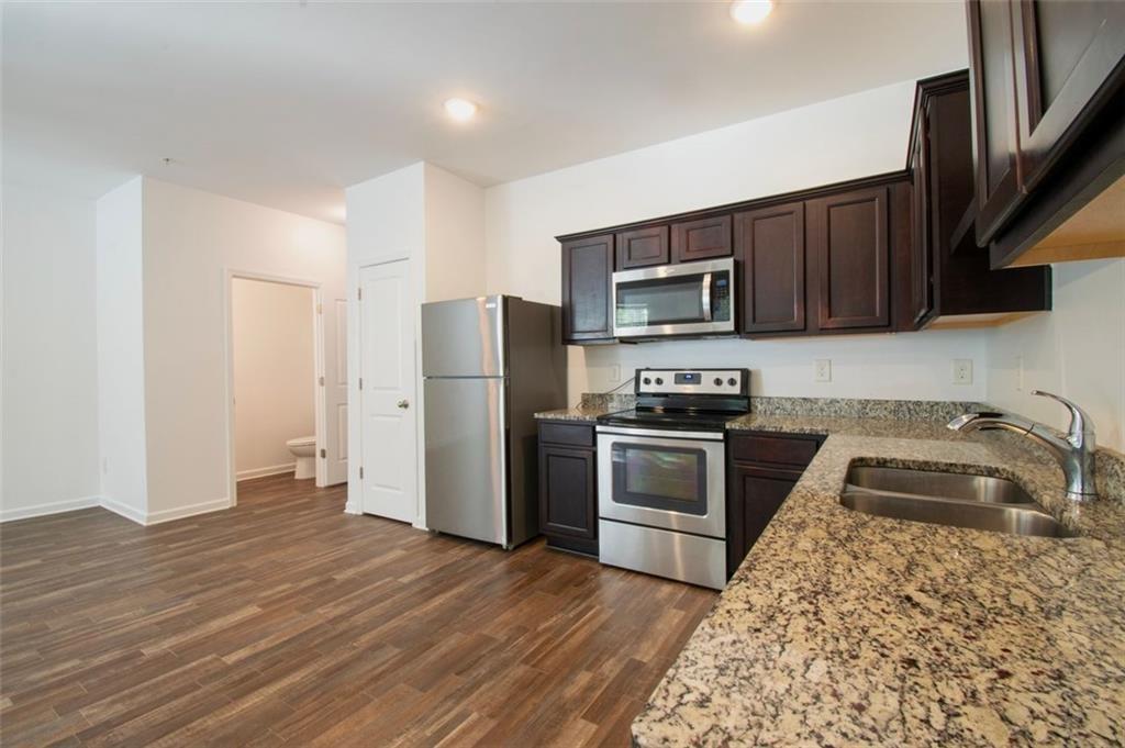 1837 Millstream Hollow