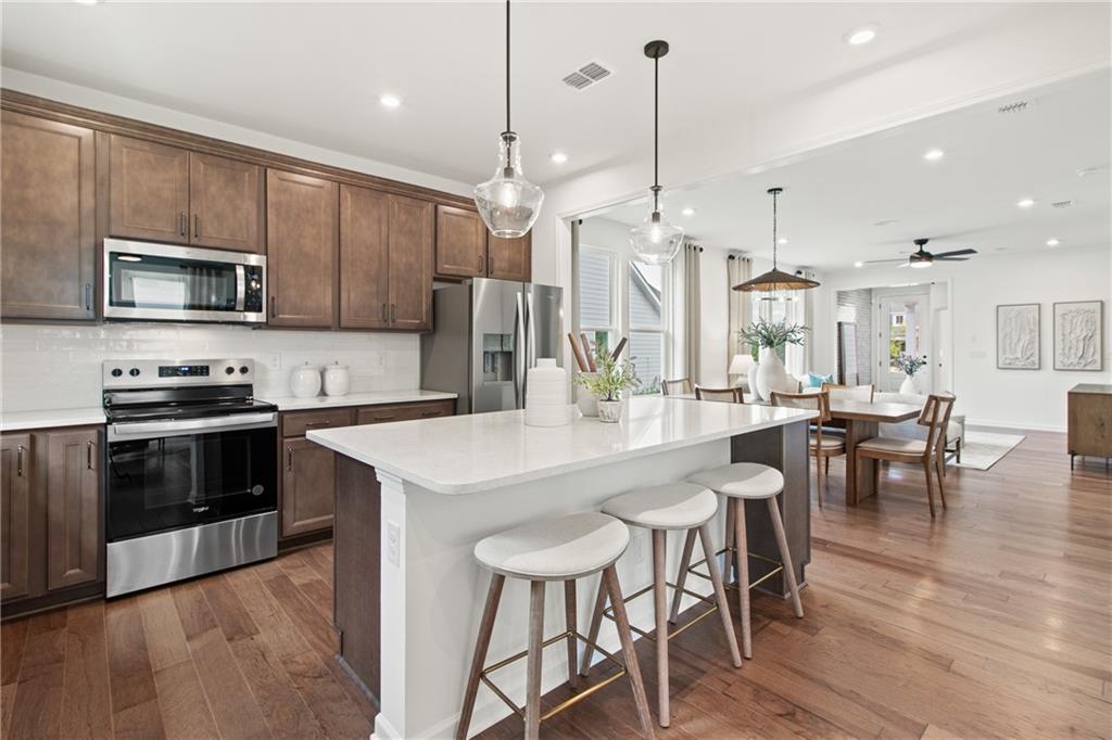 1045 Cypress Way