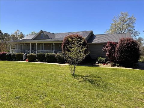 A home in Elberton