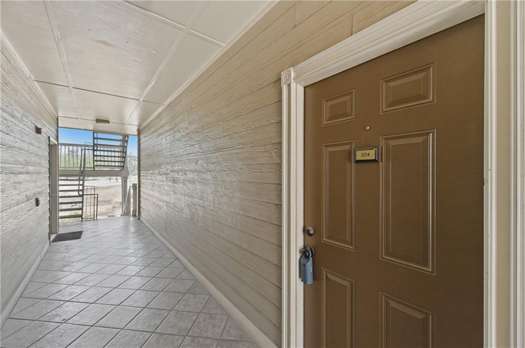 200 Renaissance Parkway NE 304