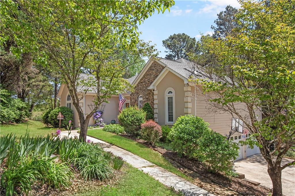 9146 Hidden Valley, Douglasville, Georgia image 2