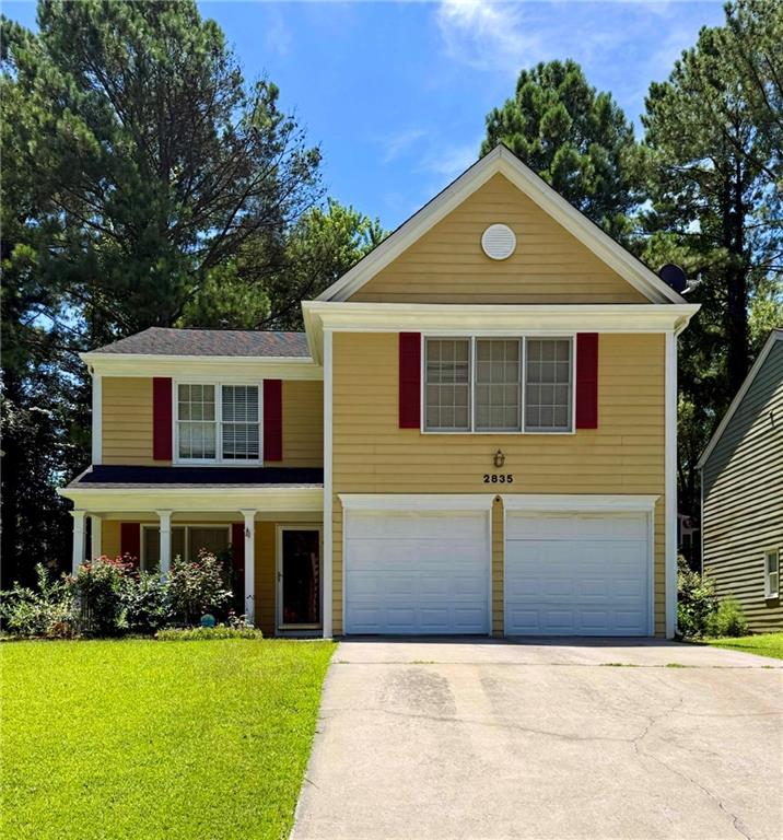 Updated 3BR/2.5BA in Prime Lawrenceville!
No Rental Restrictions – Perfect for Investors or Homeowners!
High ceilings, recently updated windows, great layout. Near shops, dining & highways.
SOLD AS IS – Priced to move quickly. This one will go fast so don’t miss your chance! Schedule your showing today, Dont't wait!