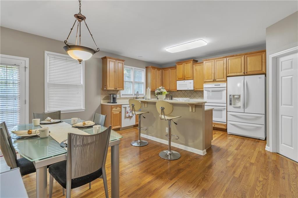 1812 Mountain Lake Drive, Kennesaw, Georgia image 10