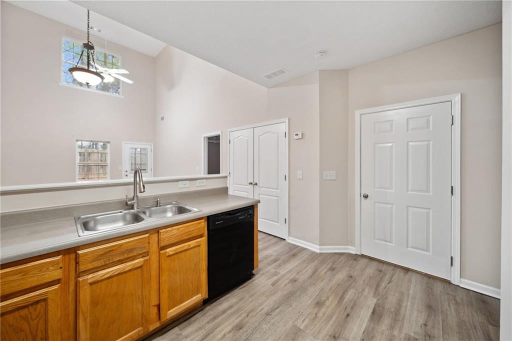 28 Eagle Glen Drive, Cartersville, Georgia image 16
