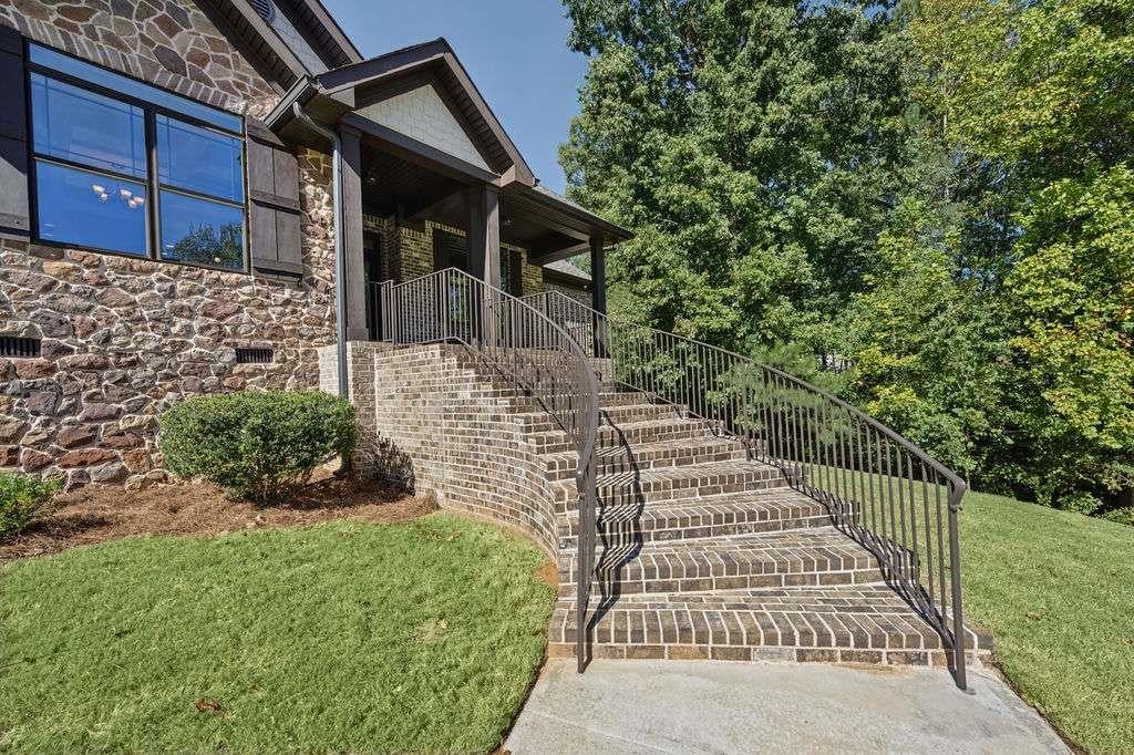 585 Milton Drive