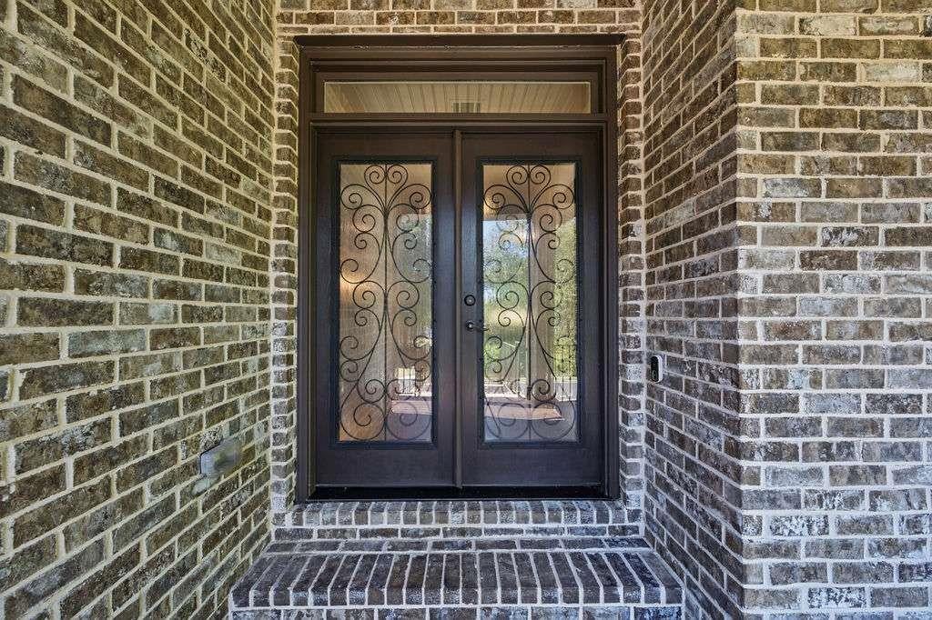 585 Milton Drive