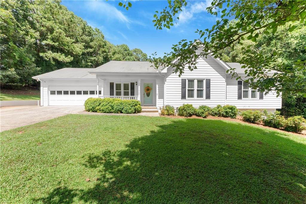 Immaculate, Move-In Ready Ranch with Full Basement in Gainesville!
This charming and well-kept 4 BED / 3 BATH home offers tons of space, inside and out! You’ll love the extra-large bedrooms, beautiful hardwood and tile floors, and the fully finished basement with a second living room, full bath, and bedroom—perfect for guests, teens, or in-laws. The basement also features a drive-around access and its own garage door. Step outside to a huge back deck, patios, and a large, grassed backyard that’s both private and perfect for entertaining or relaxing.
Located less than half a mile from Lake Lanier, you’ll have easy access to the water with a public boat ramp just down the road at Mountain View Park. This one checks all the boxes—space, location, and condition. Don’t miss it!