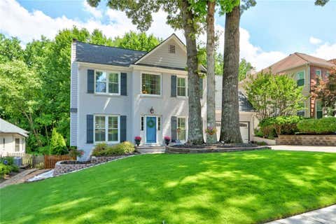 Homes For Sale - 10680 Pinewalk Forest Circle<br/> Alpharetta, GA 30022