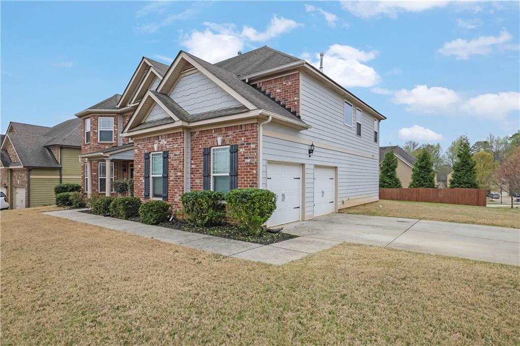 4315 Balsam Bark Drive, Cumming, Georgia image 3