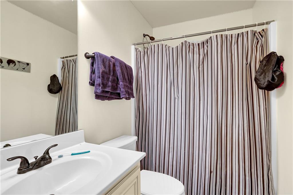 4315 Balsam Bark Drive, Cumming, Georgia image 31