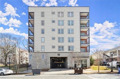 Condo For Sale - 525 Parkway Drive #417<br/> Atlanta, GA 30308