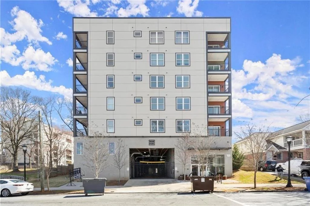 525 Parkway Drive NE Unit 417
