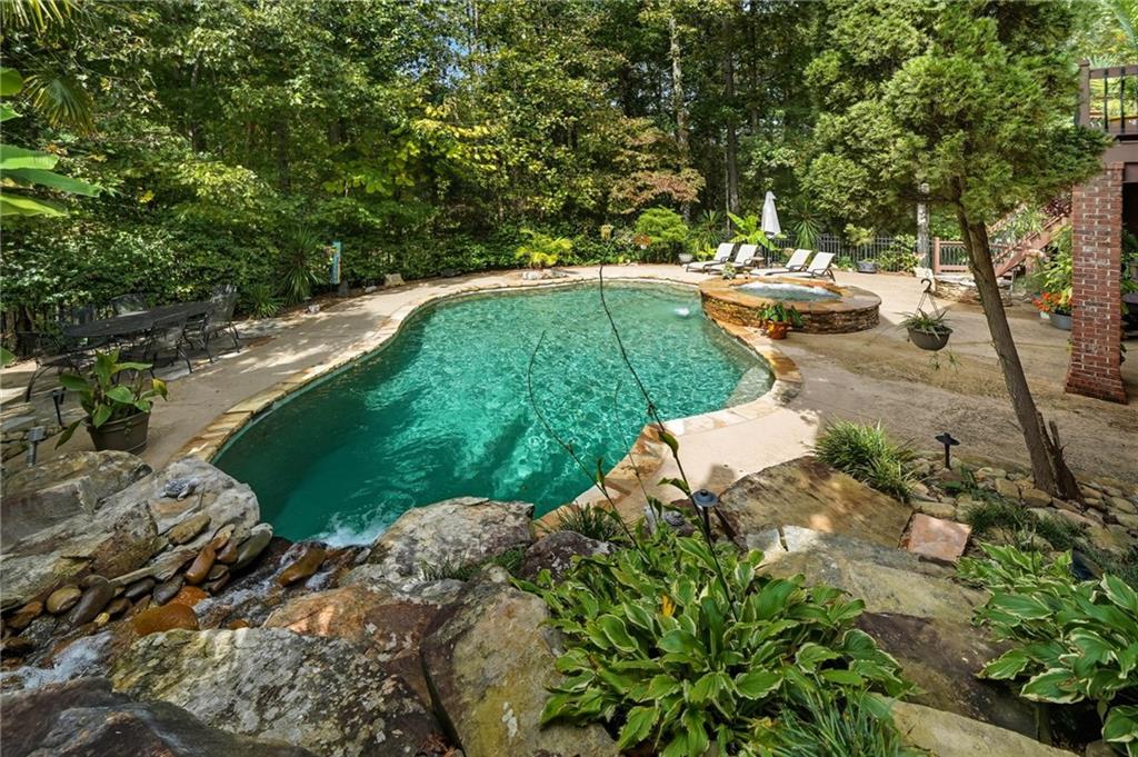 BRIDGEMILL - Residential