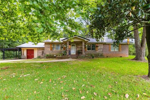 Homes For Sale - 100 Cross Plains Hulett Road<br/> Carrollton, GA 30116