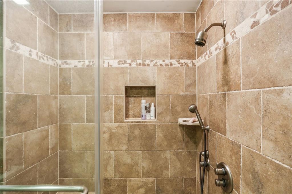 1386 Sheffield Glen Way, Atlanta, Georgia image 26