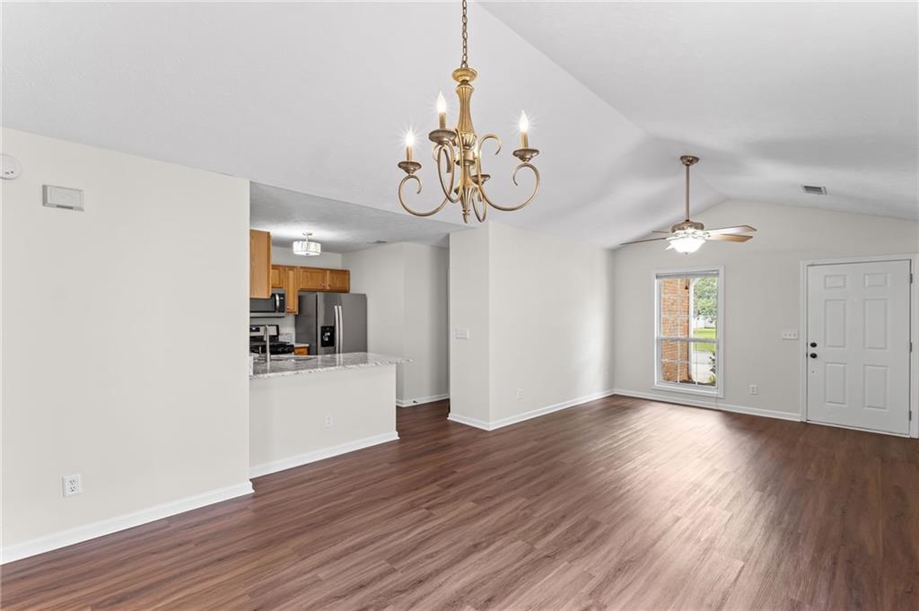 525 Stanford Place